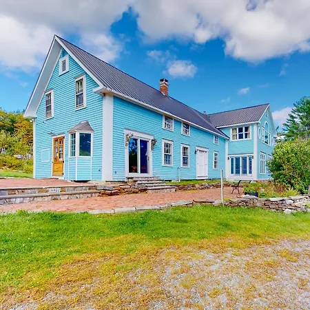 Sweet Berry Farm Villa